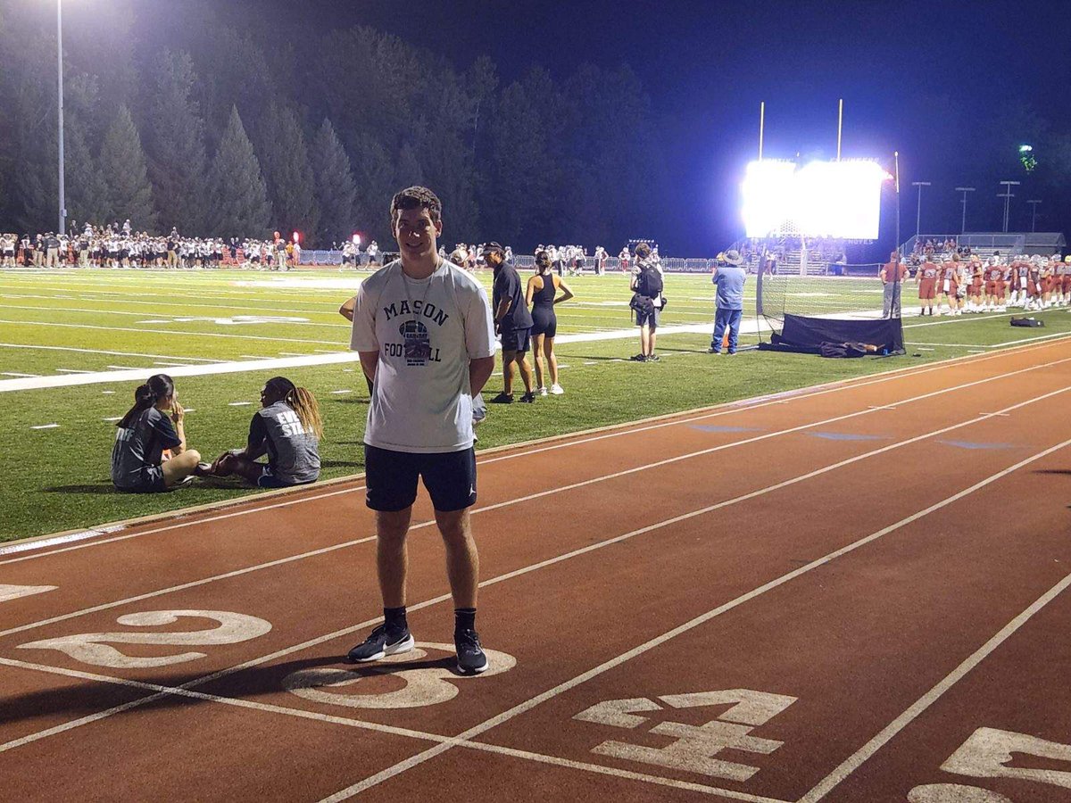 I really enjoyed the game visit last night at Rose-Hulman! Not the result they wanted, but it was a very exciting atmosphere and game! Thank you for the invite <a href="/Coach_Fries/">Andy Fries ❄️</a> <a href="/CoachSokolRHIT/">Jeff Sokol</a> and <a href="/CoachCFarris/">Coach Chase Farris</a>