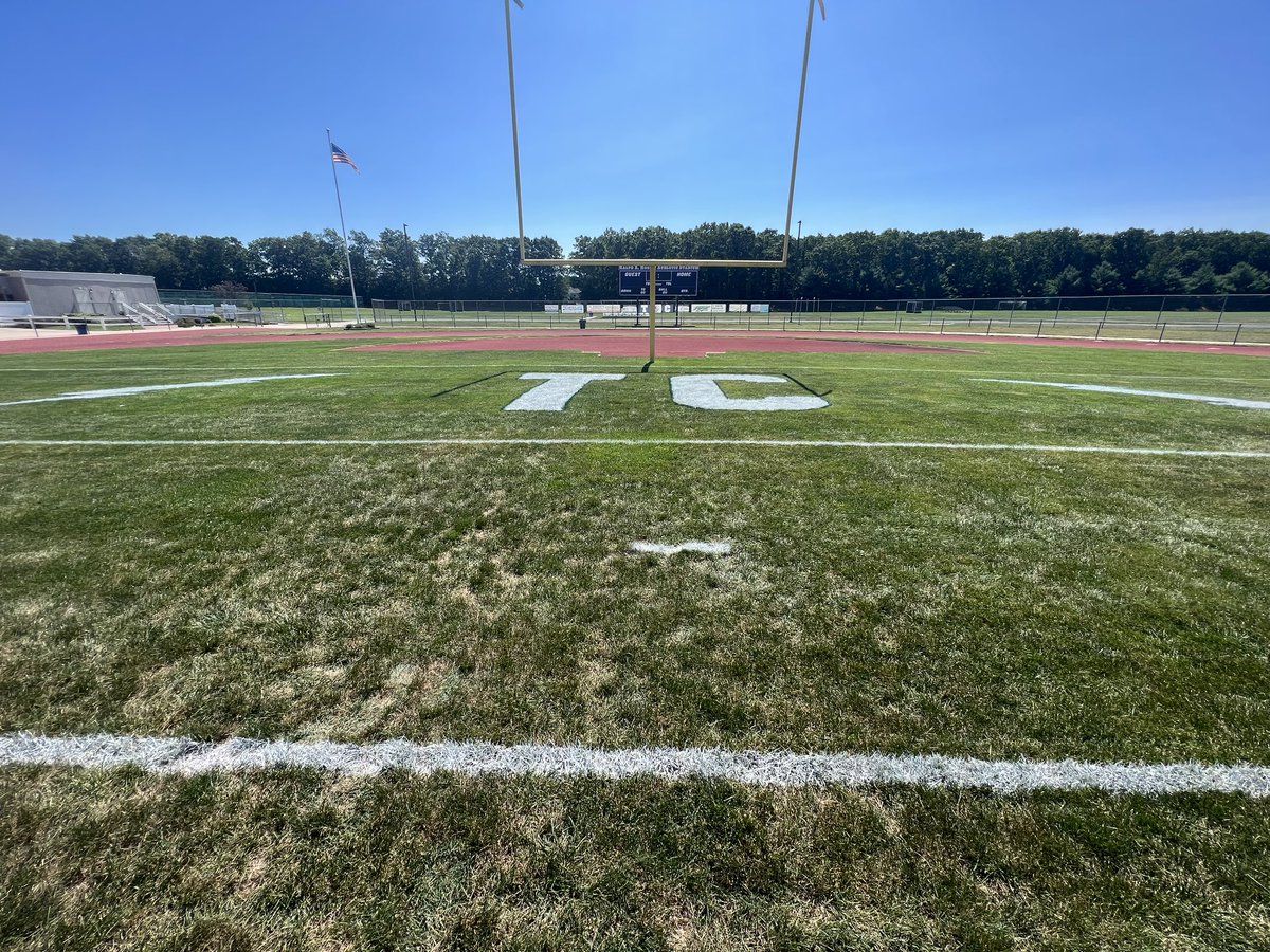 CoachB_Wright79's tweet photo. A huge thank you to our grounds crew for getting our field ready for our first home game on Friday night .. you guys killed it!! 💙 #homesweethome #ourblock @TCreekSports @TimberCreekHS https://t.co/xdh00Htn5u