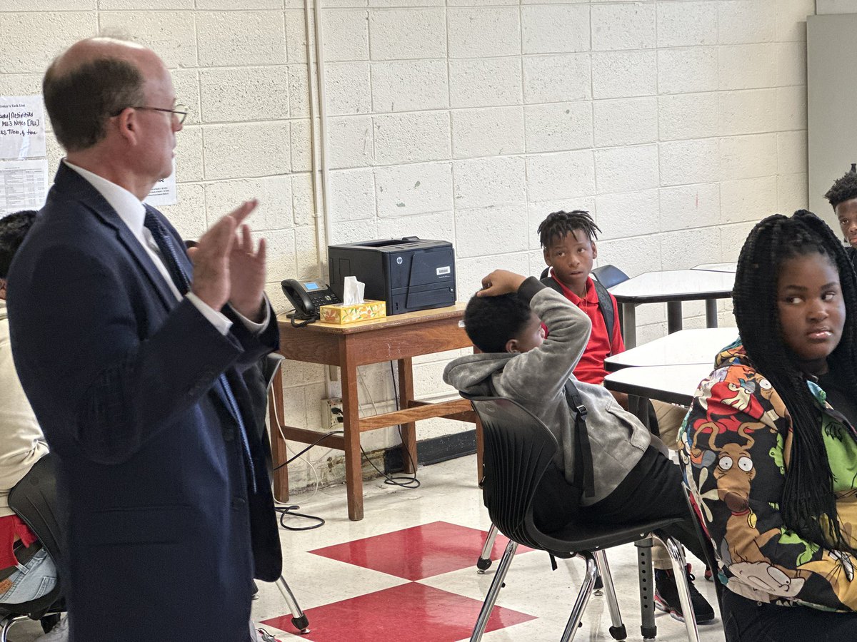 DrMAMyrick's tweet photo. Back-to-school Week 1 is in the books. It was filled with lots of excitement and changes @ECPSchools_NC . We said goodbye bye to Dr. B (Happy Retirement ) and said hello to our new Superintendent Dr. Andy Bryan. We we hosted Congressman Don Davis. https://t.co/dtHfNKun1j