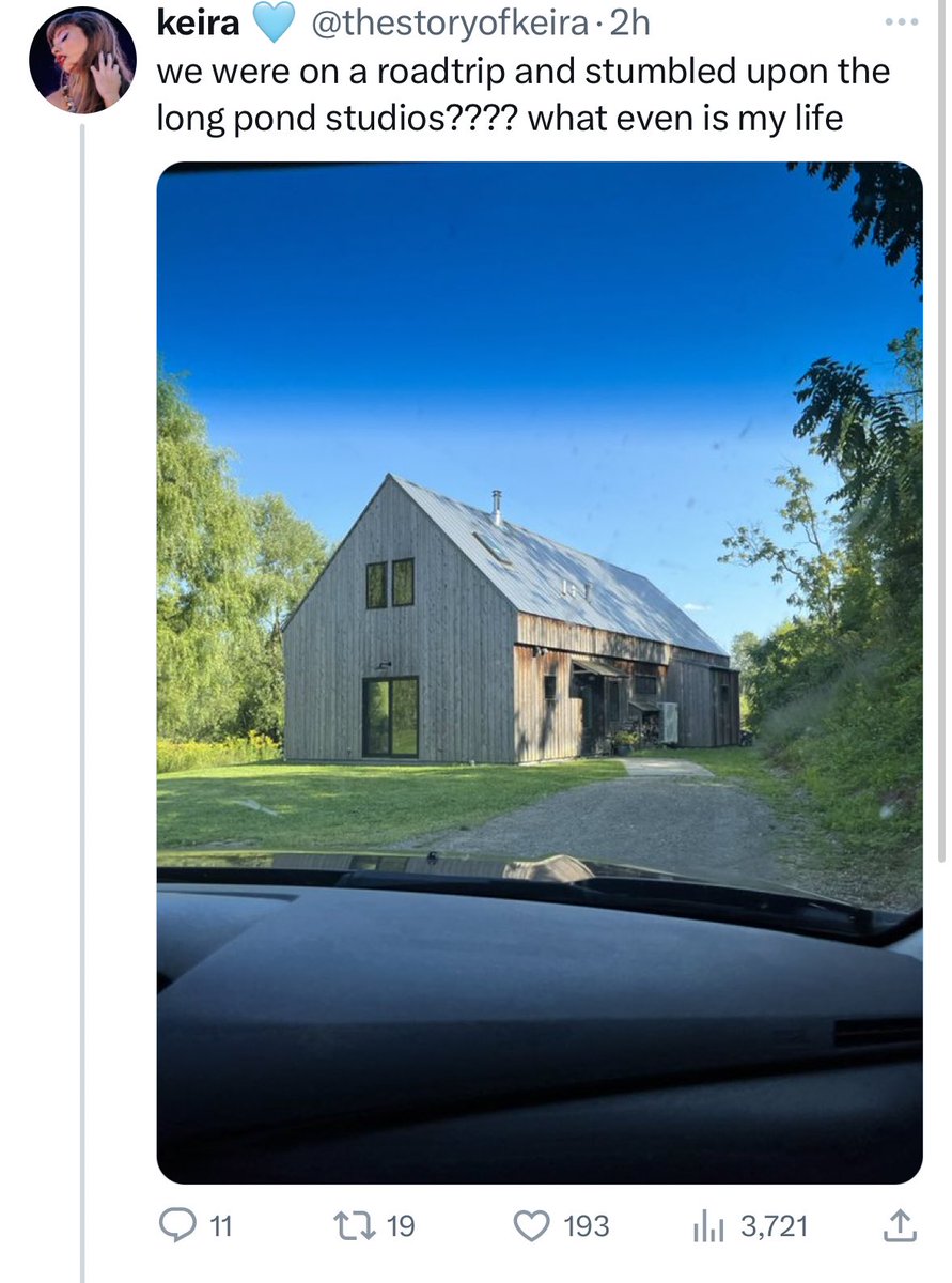cowboylikecaymi's tweet photo. i’m sorry i usually don’t do stuff like this, but this is clearly a HUGE safety issue. 
long pond studios isn’t just off the side of the road— it is behind aaron dessner’s house. meaning she trespassed not only to the studios, but also to aaron’s house to ensure no on was home. https://t.co/OEifF5CAHn
