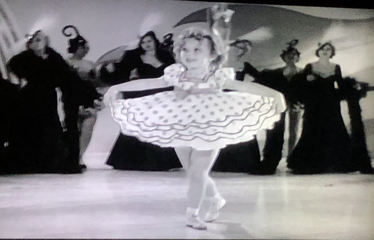 missouri_gal's tweet image. So adorbs! #getthroughmyqueue #shirleytemple @dvdnetflix