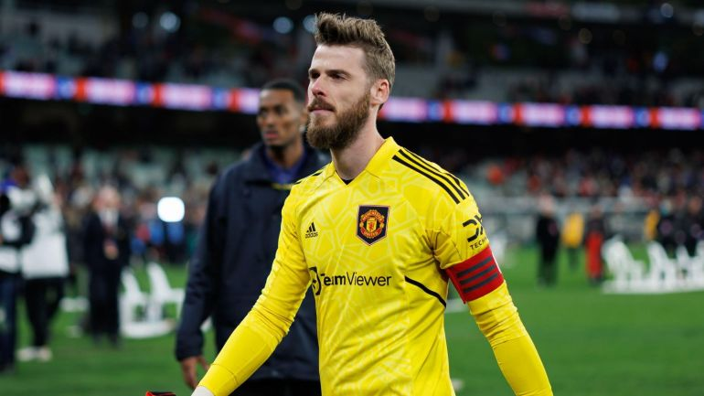 footballespana_'s tweet photo. David de Gea is set for a fresh free transfer offer from Saudi Arabia next week (@marca) https://t.co/PBKjoDD49q