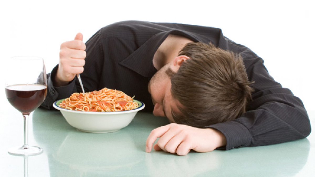 drrobertnunez's tweet photo. 💤 Seguro alguna vez te pasó que terminás de almorzar y lo único de lo que tenés ganas es de echarte a dormir un rato. https://t.co/jVhCGTIbcY