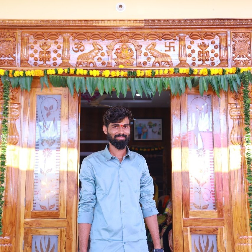 TrsvSathish's tweet photo. #NewProfilePic https://t.co/EvbMo47ckR