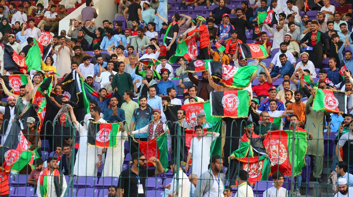 These namak haram Afghanis are living illegally in Pakistan for last decade have Pakistani I'd card even they have settled their third generation here and still do this whenever they get chance pathetic nation
#BANvsAFG #AFGvBAN #AsiaCup2023