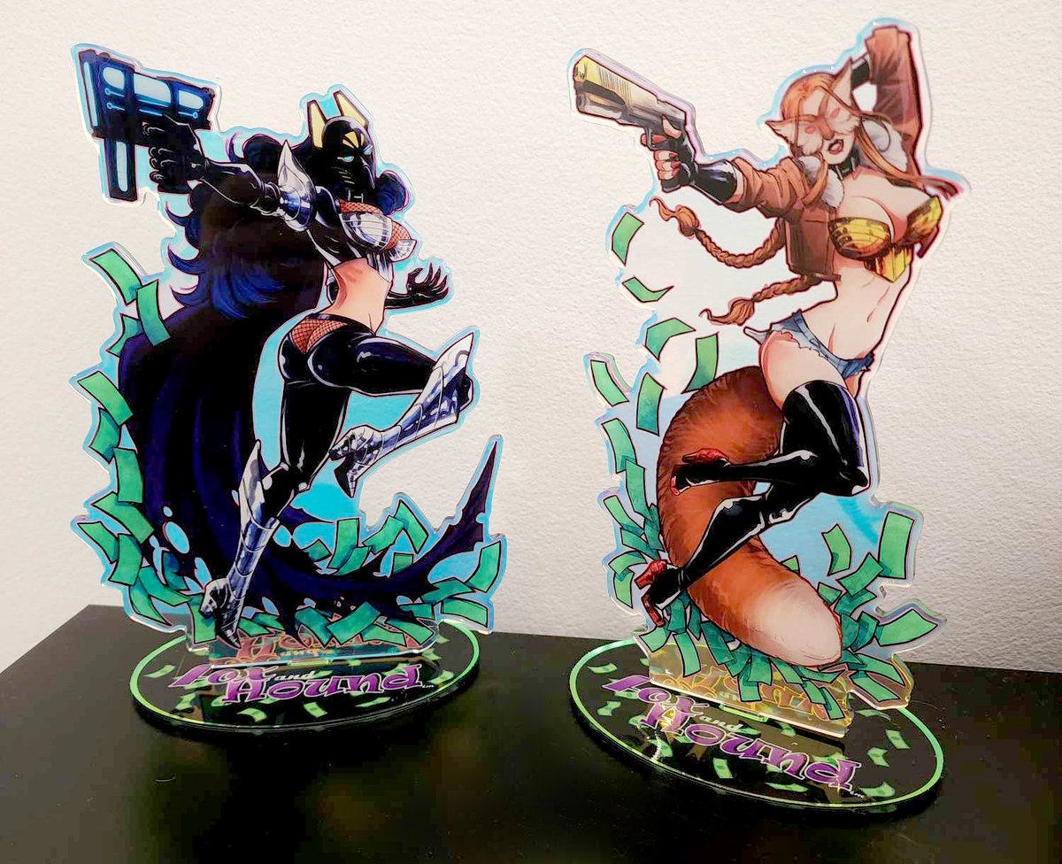 Standees arrived!!! they look so amazing I can't wait to display these on the table at Oz comic con!! #comic #comics #comicbooks #ComicCon #writer #excited