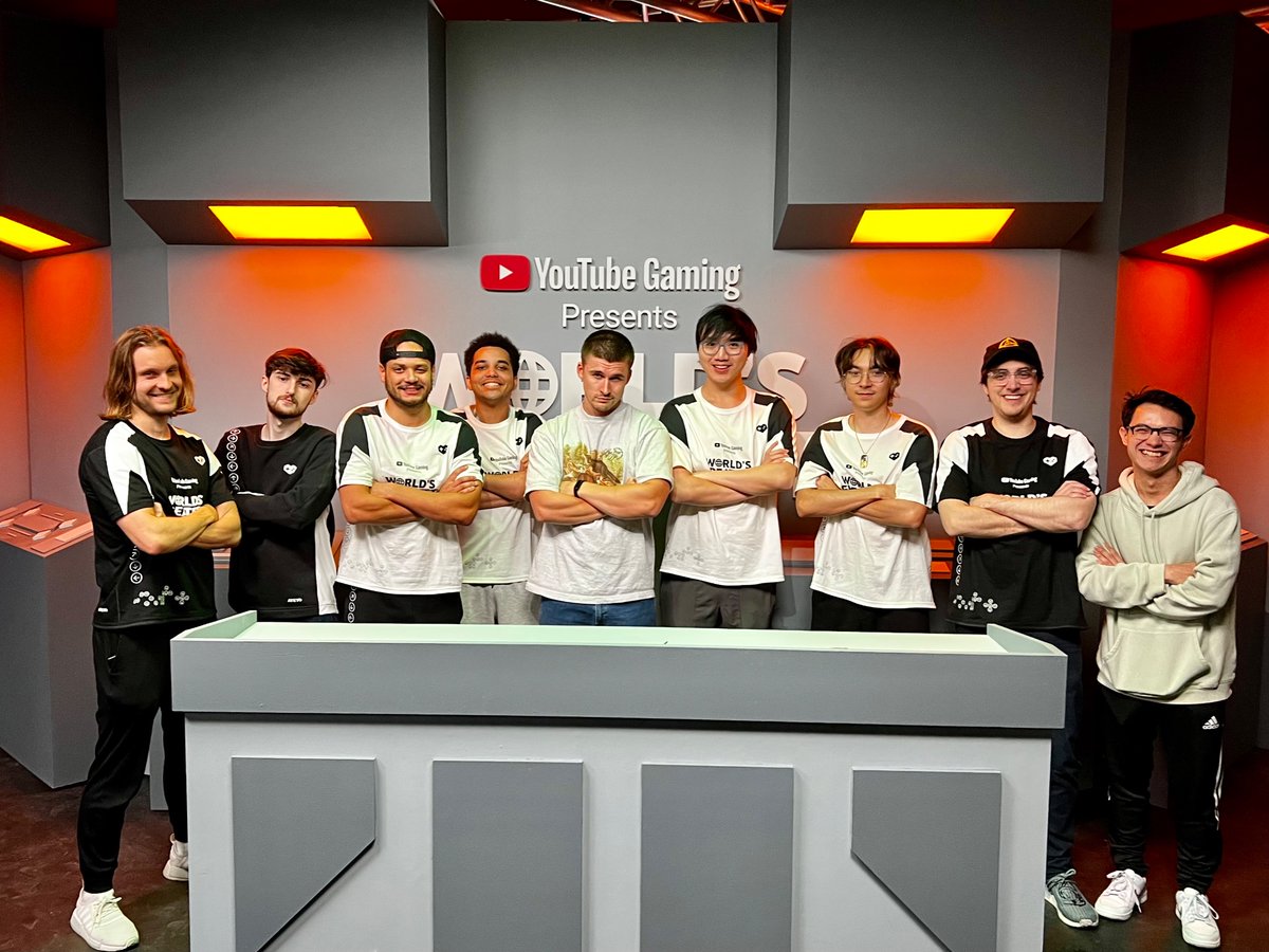 ONE OF THESE 8 IS THE GREATEST GAMER IN THE WORLD LIVE RIGHT NOW WITH THE FINALS