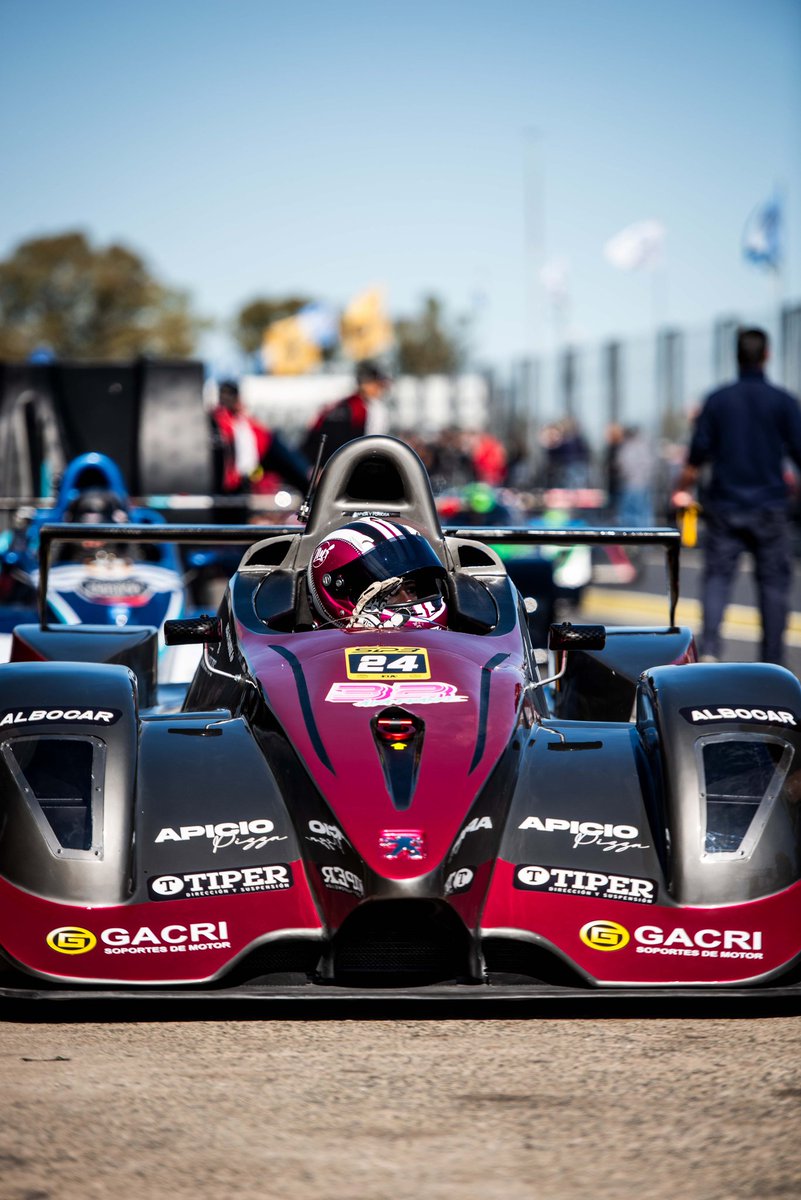 sportprototipo's tweet photo. 🤩Nuevo prototipo para el #24Team

🔥PR-4 / Crespi Peugeot 

Aixa Franke volvió al Sport Prototipo Argentino , nada más ni nada menos que con prototipo nuevo. 

🟡Clase SP3 

#automovilismo 
#velocidad 
#argentina🇦🇷 
#galvez 
#sportprototipo https://t.co/kXpj0lovBg