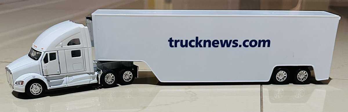 Kathykkoras's tweet photo. Happy National Trucking Week to all Our Professional Drivers who keep our economy moving. If You’ve Got It, A Truck Brought It.  Thank you and Be Safe! https://t.co/lcIz4qUvXD