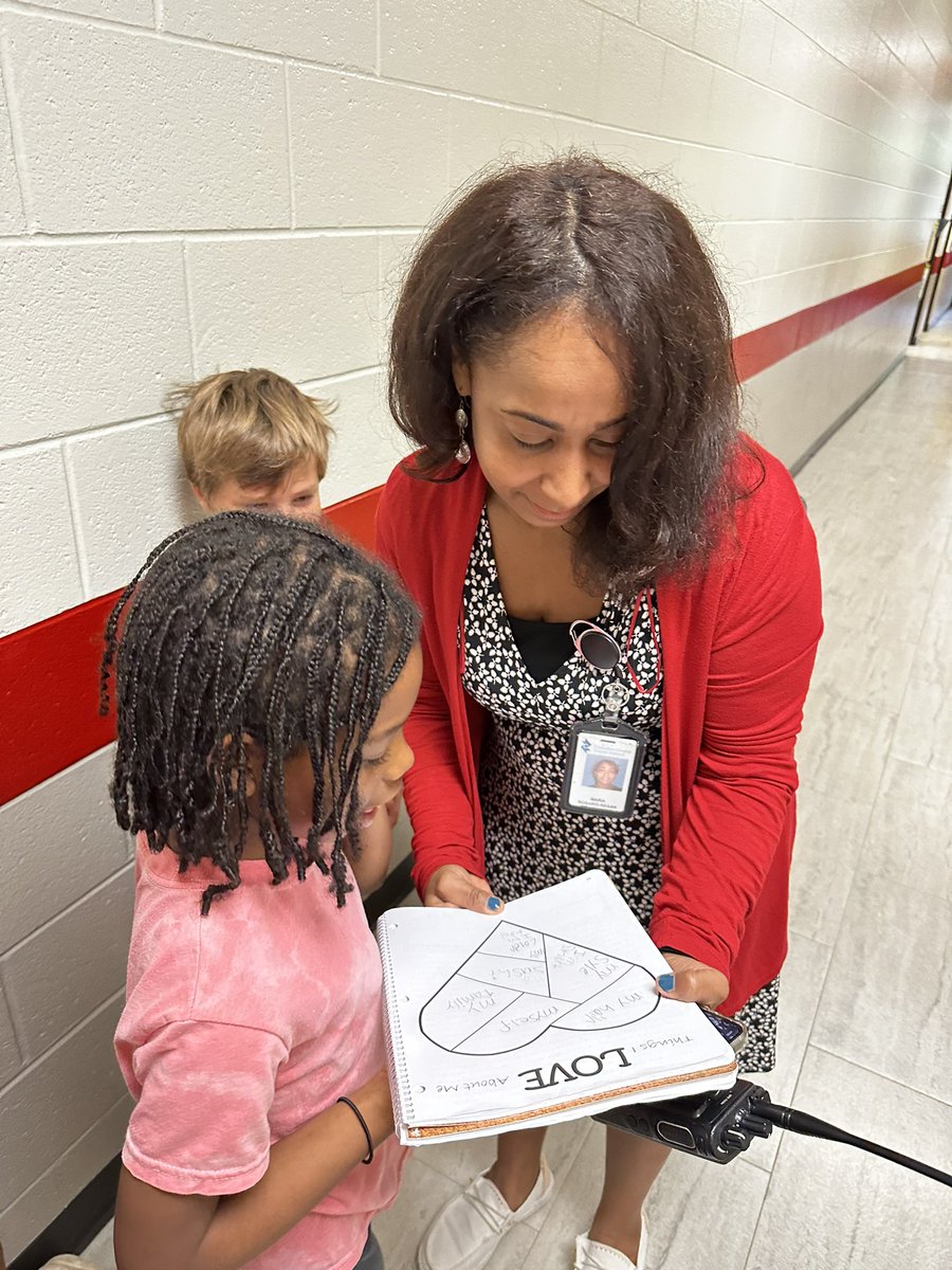 Our scholars had a great week with a visit from the prize patrol! <a href="/MRegan0123/">Dr. Rosario-Regan</a> <a href="/Beth_Coryell/">Beth Coryell</a> <a href="/JanetMarotte777/">Janet Marotte</a> <a href="/Hasty_Huskies/">Hasty Fine Arts Acad</a>