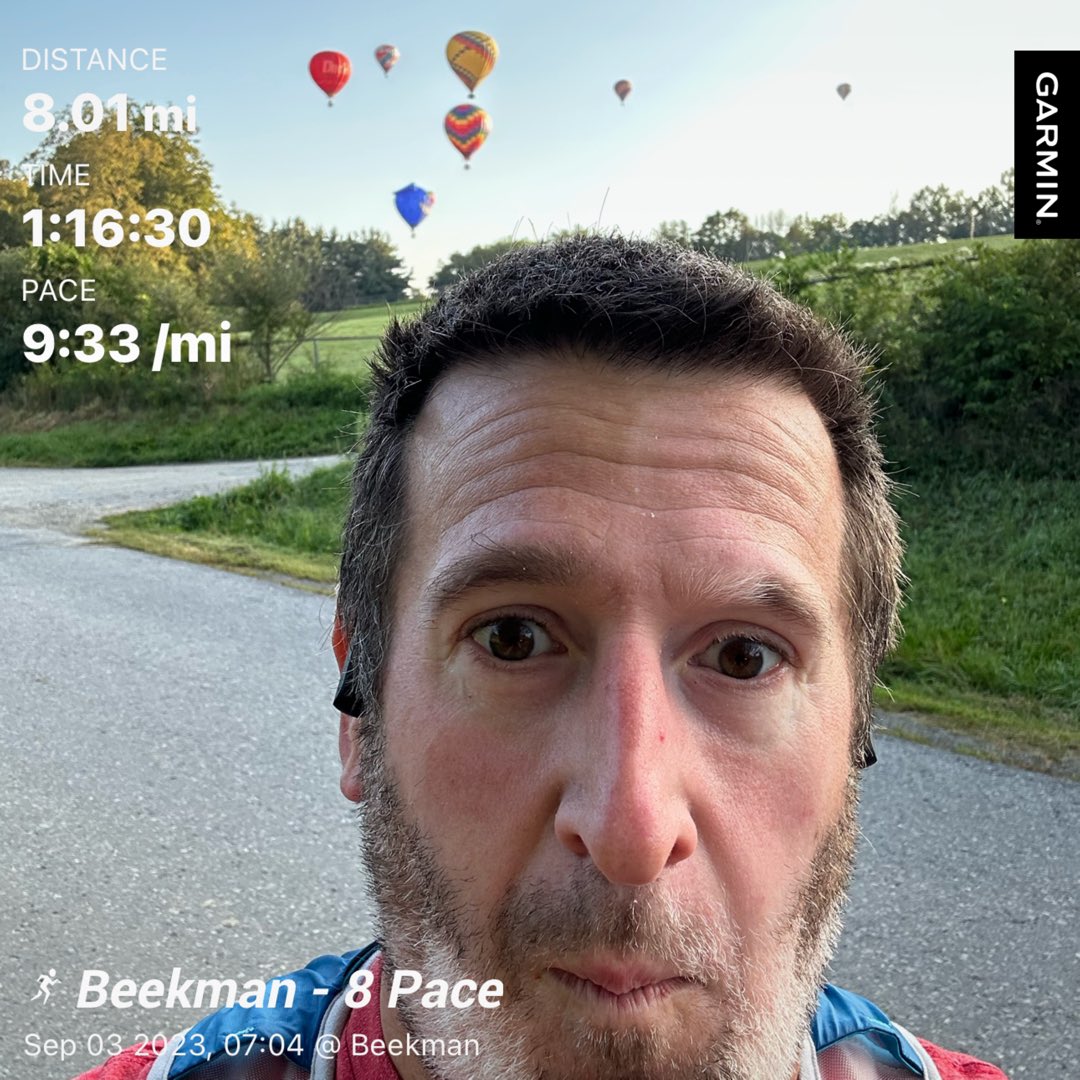 clatent's tweet image. Another training run, but with some balloon fest background! #halfmarathontraining #itwhorun #healthytech