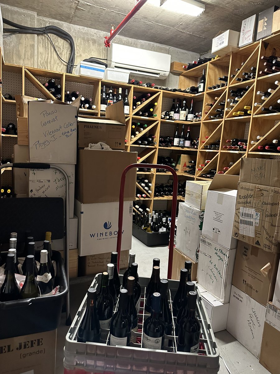 We didn’t mean to do inventory this way…but…🤷🏽‍♀️. Unfortunately, our AC crapped out on us yesterday, and we’ll be closed the next couple of days. Thx to <a href="/BoqueriaTapas/">BOQUERIA</a> <a href="/Daikayadc/">Daikaya</a> for giving us much needed boxes. And thanks to <a href="/amir_wida/">Wida</a> for helping us haul 300+plus bottles #wine