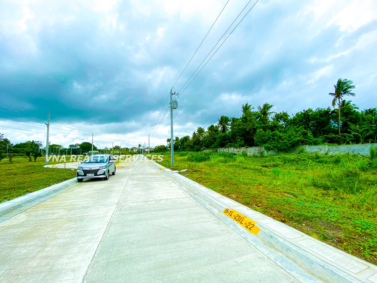 VanAmada2's tweet photo. Mount Malarayat Golf &amp; Country Club - Lipa City, Residential Lot For Sale! Call: +63-915-200-4978!  https://t.co/thwqOqSnj8 https://t.co/iHByXdLtjU