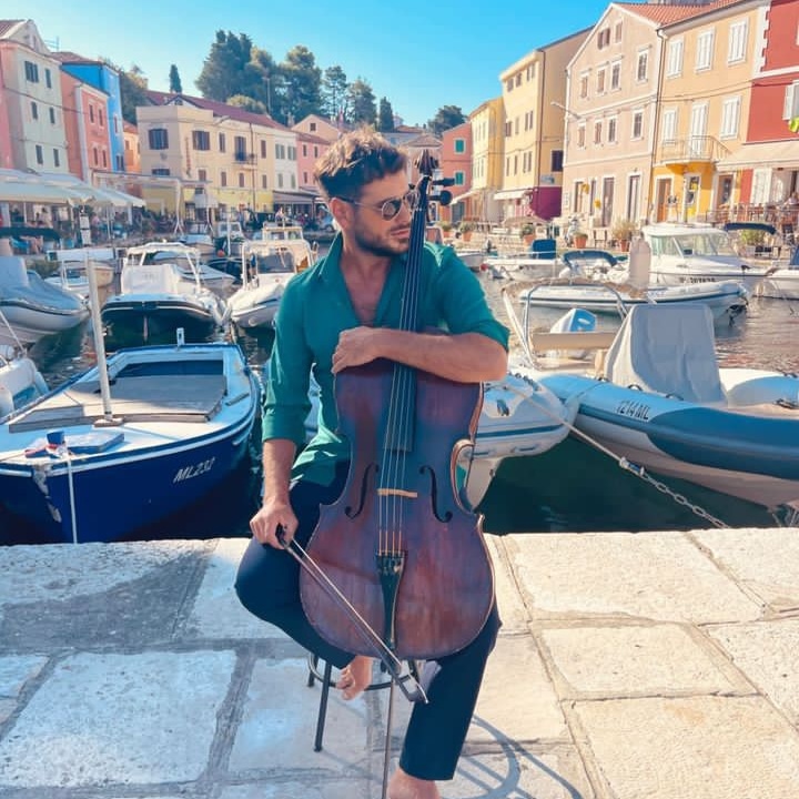stjhausere's tweet photo. ❤️❤️❤️🎼🎻🎻 https://t.co/zD6OWcymED