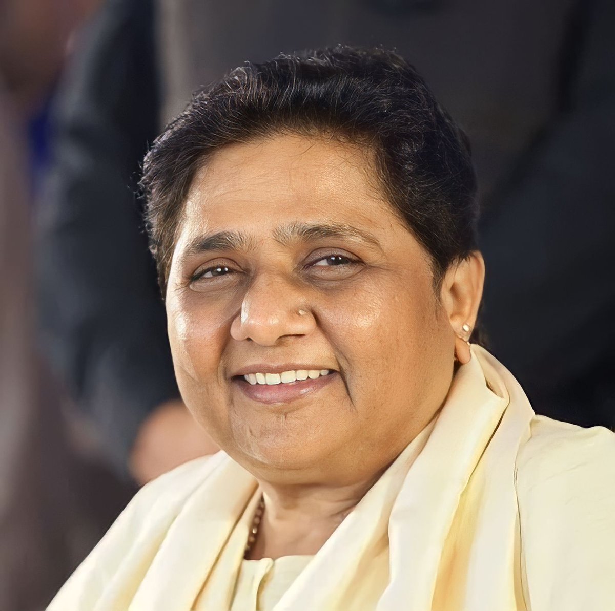 KhushiBsp's tweet image. बीएसपी भारत की तीसरी राष्ट्रीय पार्टी है।
उसका भारत के हर राज्य में अपना मजबूत वोट बैंक है, इसलिए माननीय बहनजी ने अकेले दम पर चुनाव लड़ने का सराहनीय व स्वागत योग्य फैसला लिया है।