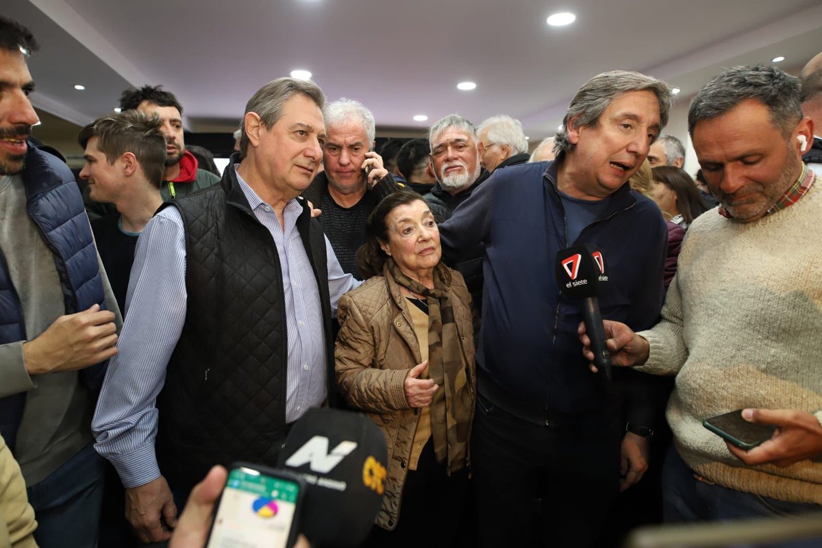 PartidoJustici5's tweet photo. Felicitaciones @omarchafifelix, @emirfelixok y a todos los compañeros/as que dieron todo para construir este triunfo. A seguir trabajando por la transformación de San Rafael y en el siguiente proceso electoral, para  @ParisiOmar gobernador. https://t.co/9HHpQPfKYN