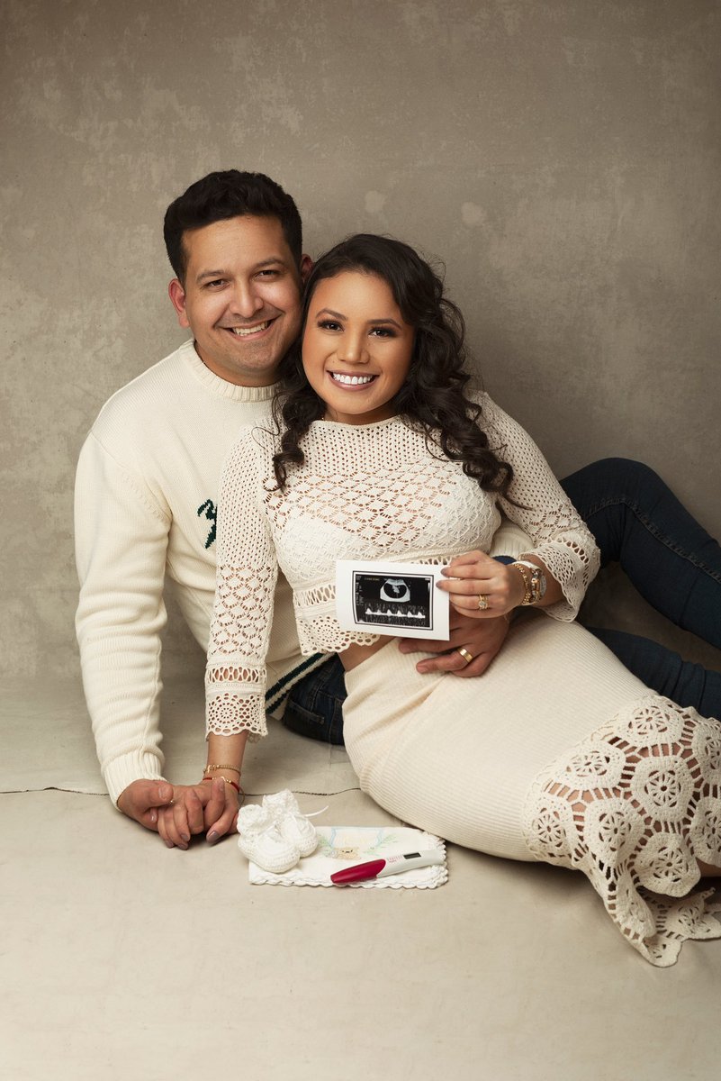 SaryNegrete's tweet photo. Se crecieron #LosGenesNegrete2 🐣
¡VAMOS A SER PAPÁS! 🤰🏽♥️🧍🏻‍♂️ @CarlosGenesN https://t.co/91OTf4meHP