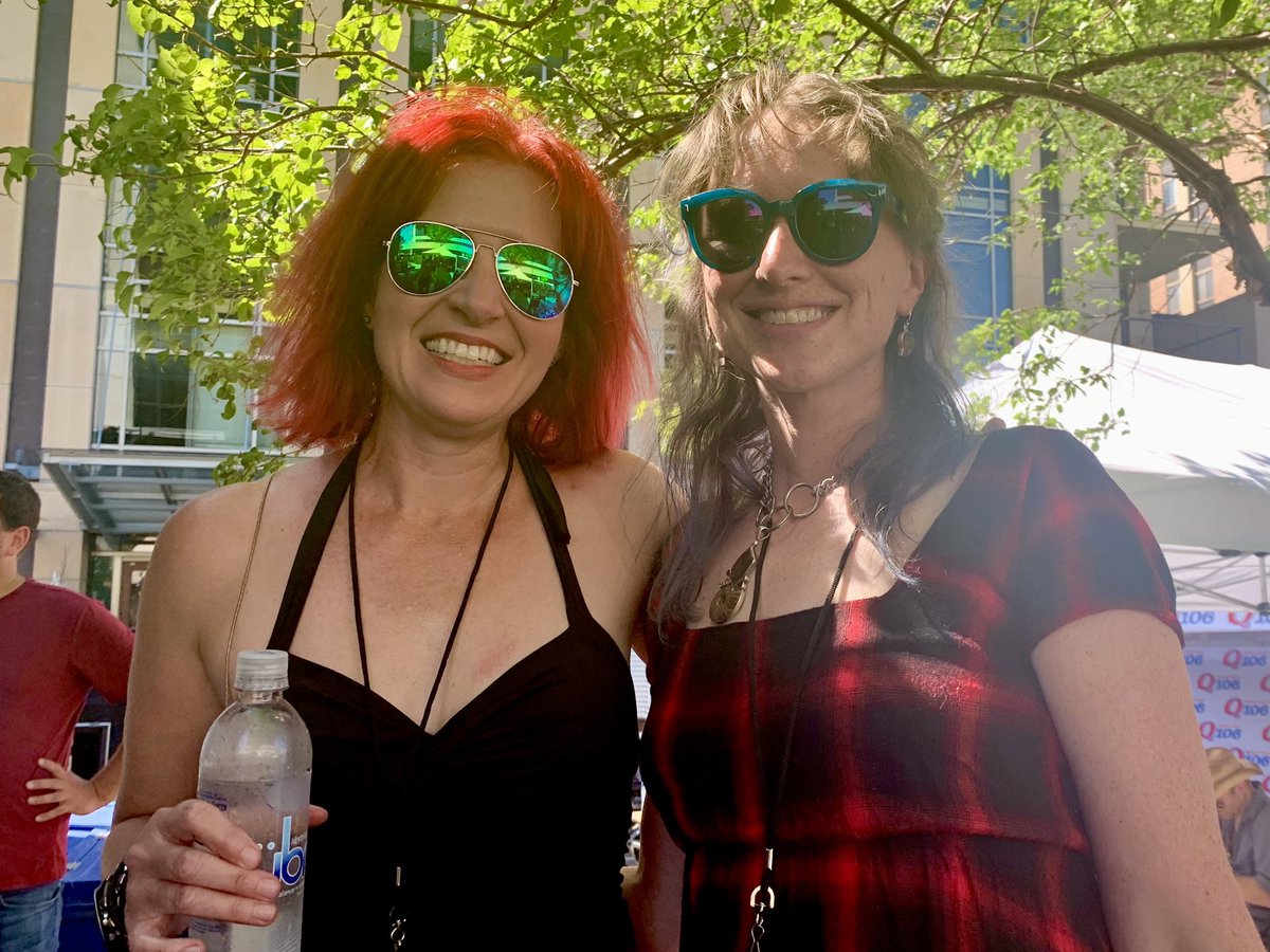 fmbatn1's tweet photo. Fiddle players unite at the #Q106 stage for #tasteofmadison today! https://t.co/J3qmPlqXCs