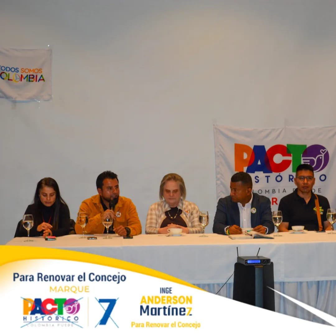 AndersonFaver's tweet photo. Participamos de la rueda de prensa en compañía de @ClaraLopezObre @LuisAlfonsoEsc y la bancada del @PactoCol de Nariño, donde presentamos nuestras propuestas y visión de ciudad, en concordancia a las propuestas de cambio de nuestro presidente @petrogustavo https://t.co/hwypsV0UAy