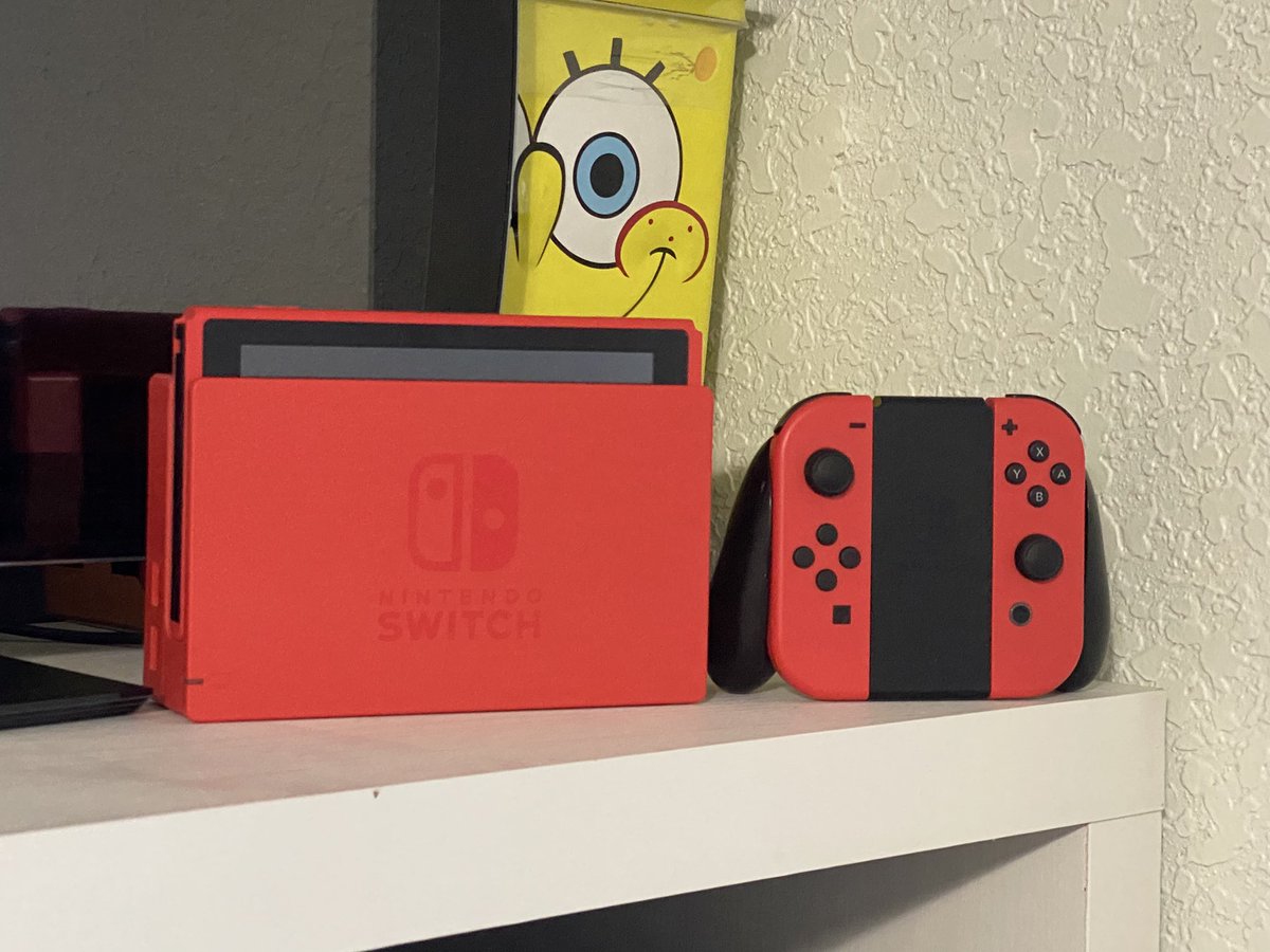 klubmuzeik's tweet image. Nice red New Oled Switch looks like mine #redswitch #nintendo #nintendoswitch