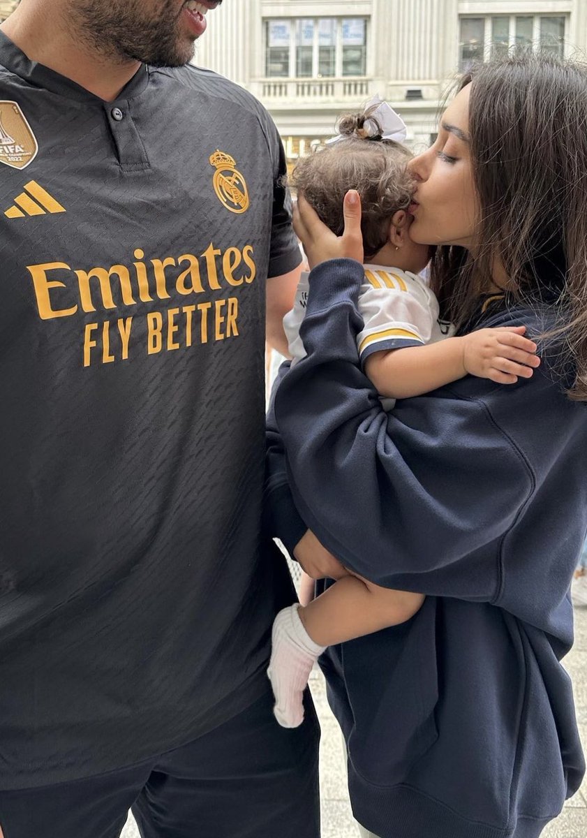 قورجس tweet media