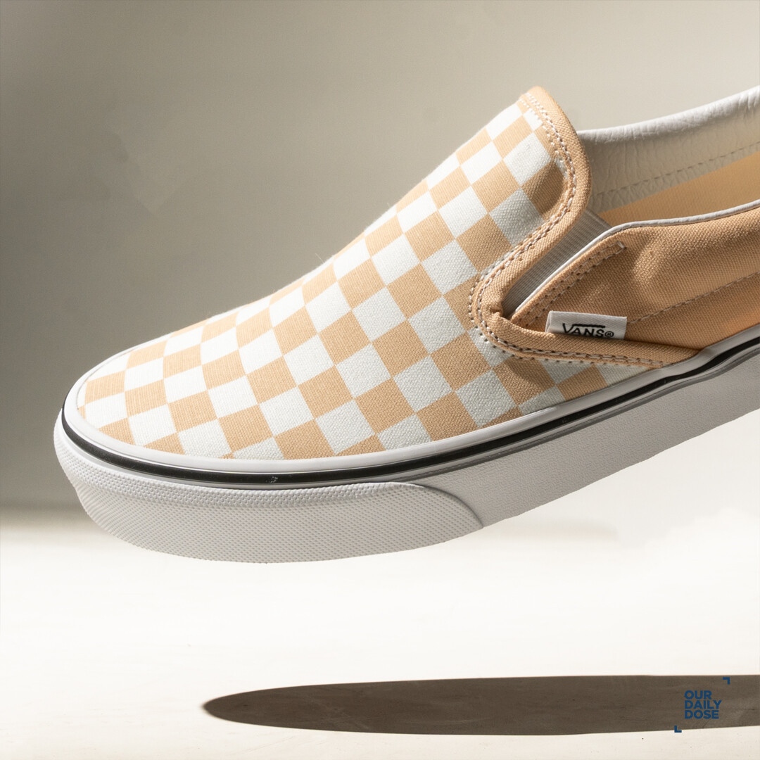 PondokIndahMall's tweet photo. The Vans Classic Slip-on collection is available now in store Our Daily Dose PIM 2

OUR DAILY DOSE
Pondok Indah Mall 2
2nd Floor

#OurDailyDoseID #OurDailyDosePIM2 #GELLYTEV #MATERIALPLAY https://t.co/RodvuRbecS