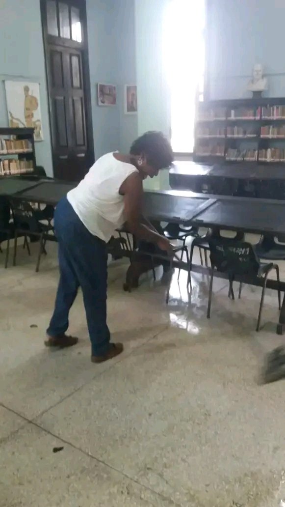 Listo el #ipudubrocq para recibir a sus estudiantes🥳💙