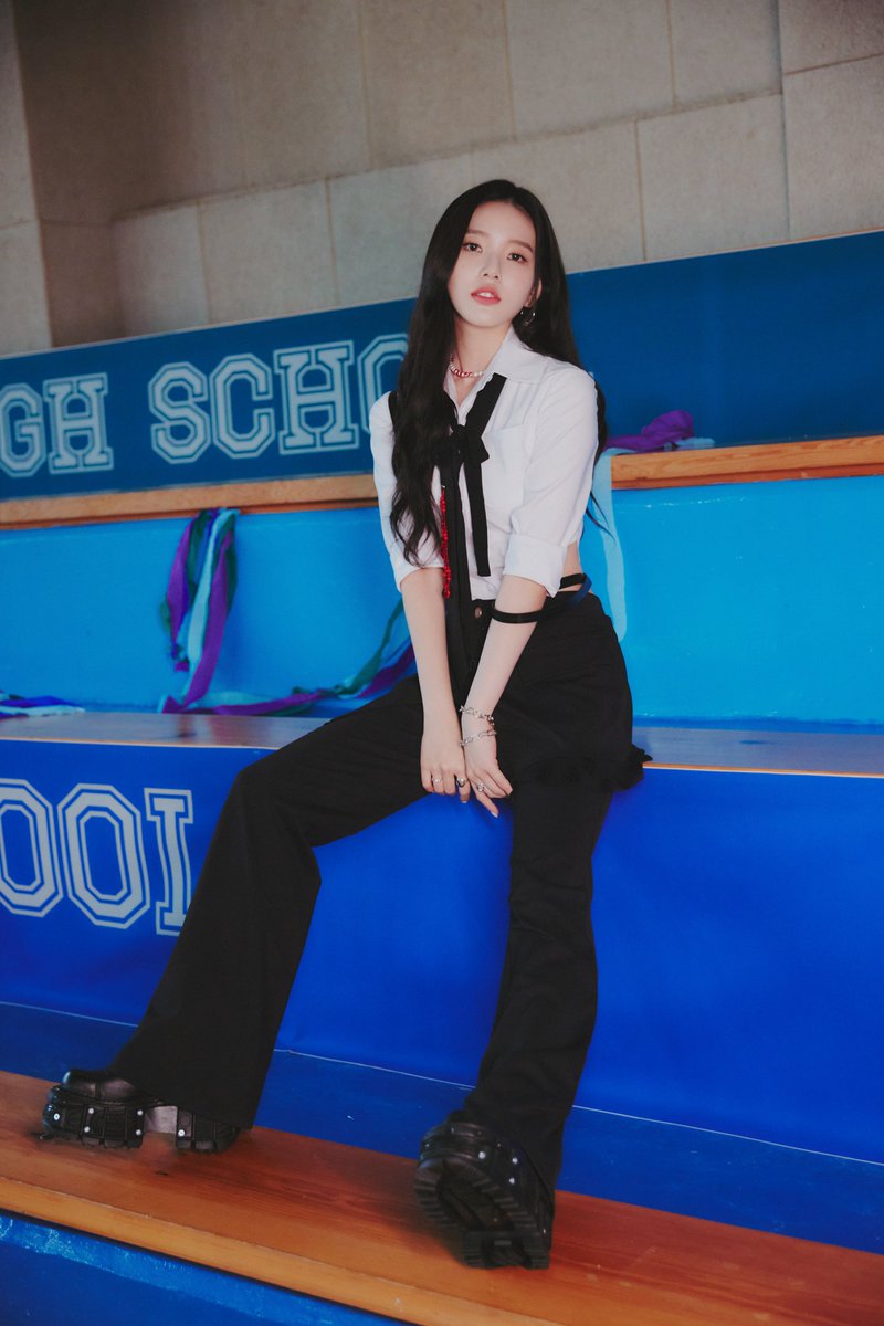 _Weeekly's tweet photo. [#위클리]                                    
Weeekly Digital Single [Good Day (Special Daileee)]
Concept Photo 1 #이수진

2023.09.12 12PM (KST)

#Weeekly #LeeSoojin 
#Good_Day #굿데이 https://t.co/pvWNs8bvch