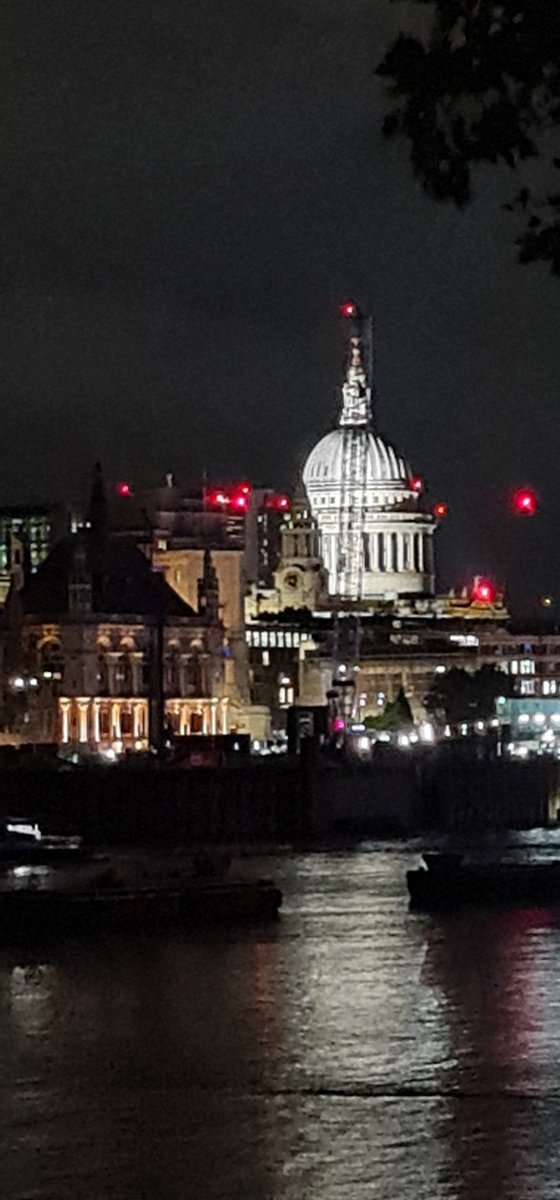Rockonteddy's tweet photo. St Paul's Cathedral, London. https://t.co/SJahoCJRkk