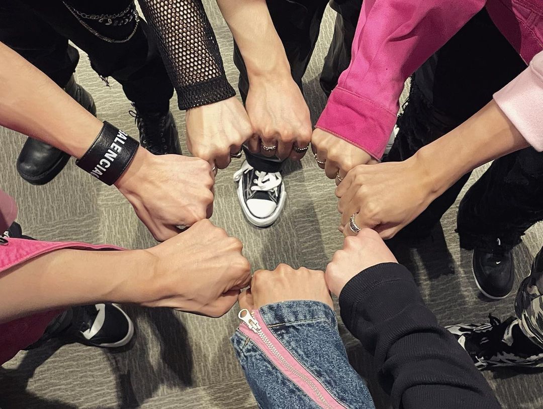 clara e taeyeon;clara vai pro rh 💖 tweet media