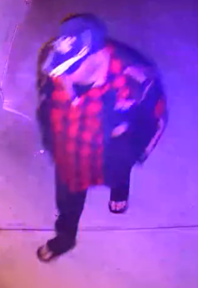 Collie Police are seeking assistance to identify the male pictured, who can assist with inquiries in relation to a burglary and stealing offence that occurred on Saturday 26 August between 6:50pm and 8:58pm. If you have any information call 131 444 and quote 310823 1000 86742
