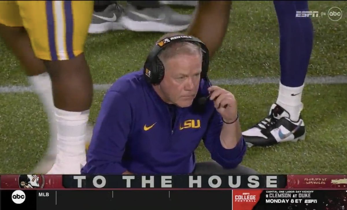 nocontextcfb's tweet image. help