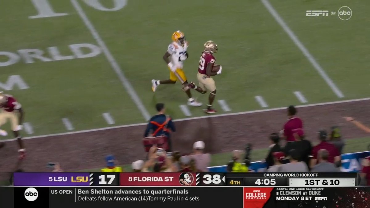 My god, @rodney_hill10 is physical. 

#LSUvsFSU #CampingWorldKickoff #NoleFamily #CollegeFootball #Sports