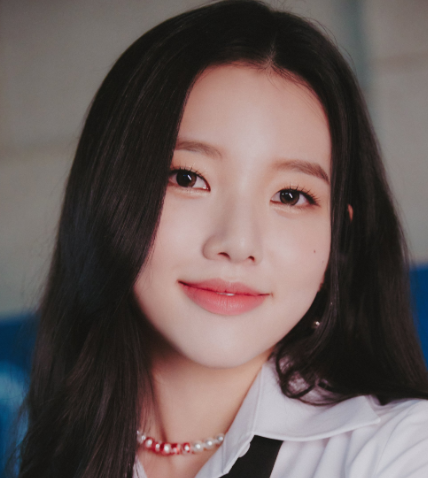 outfitsofgg's tweet photo. #Weeekly #Soojin Good Day concept photo 1

- blood pearl necklace from #ShushuTong 
🔗https://t.co/v0Nkh5su2U
💵USD $135

- black platform shoes from #NewRock
🔗https://t.co/tuZS3BqOFO
💵USD $250.00
🏷️#oogg_Weeekly ; #oogg_Soojin ; #oogg_ShushuTong ; #oogg_NewRock https://t.co/jytPbJVFSO