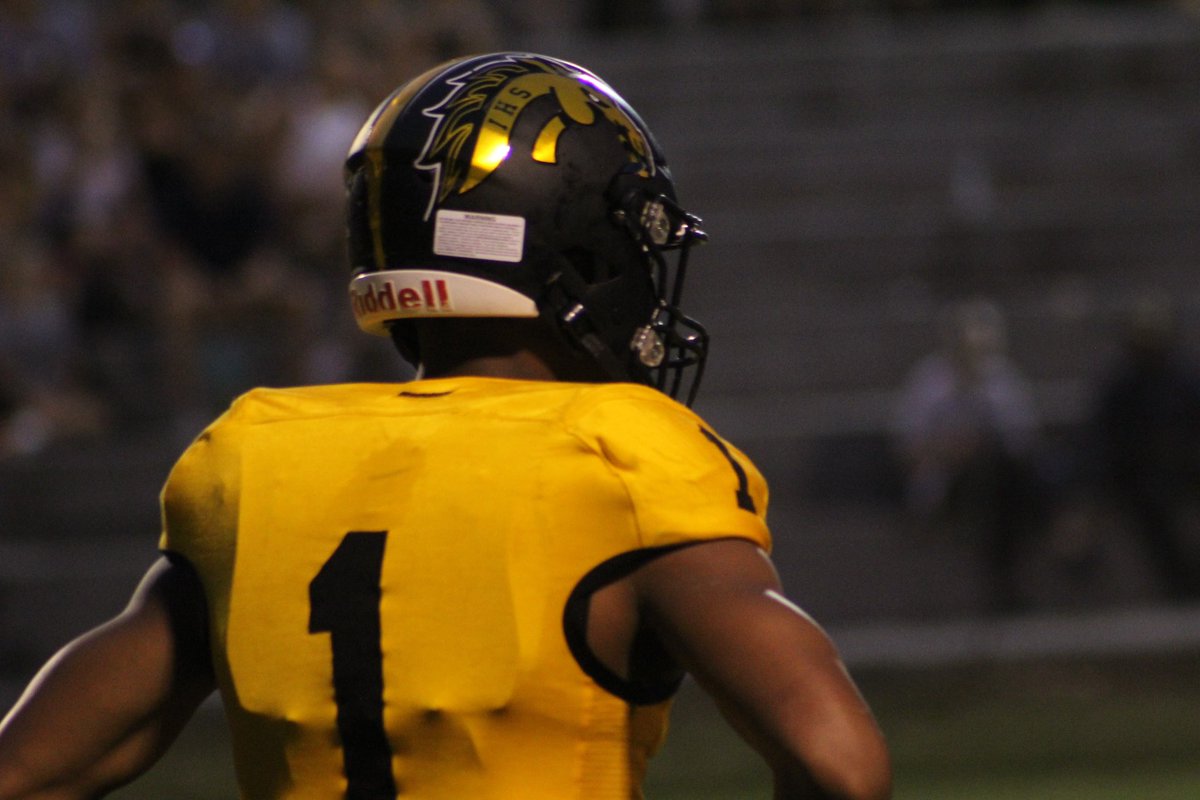 🚨<a href="/dre__lee1/">uno🚀</a> week 2 stats🚨
4 receptions 
101 yards
4 tackles
2 pass break up