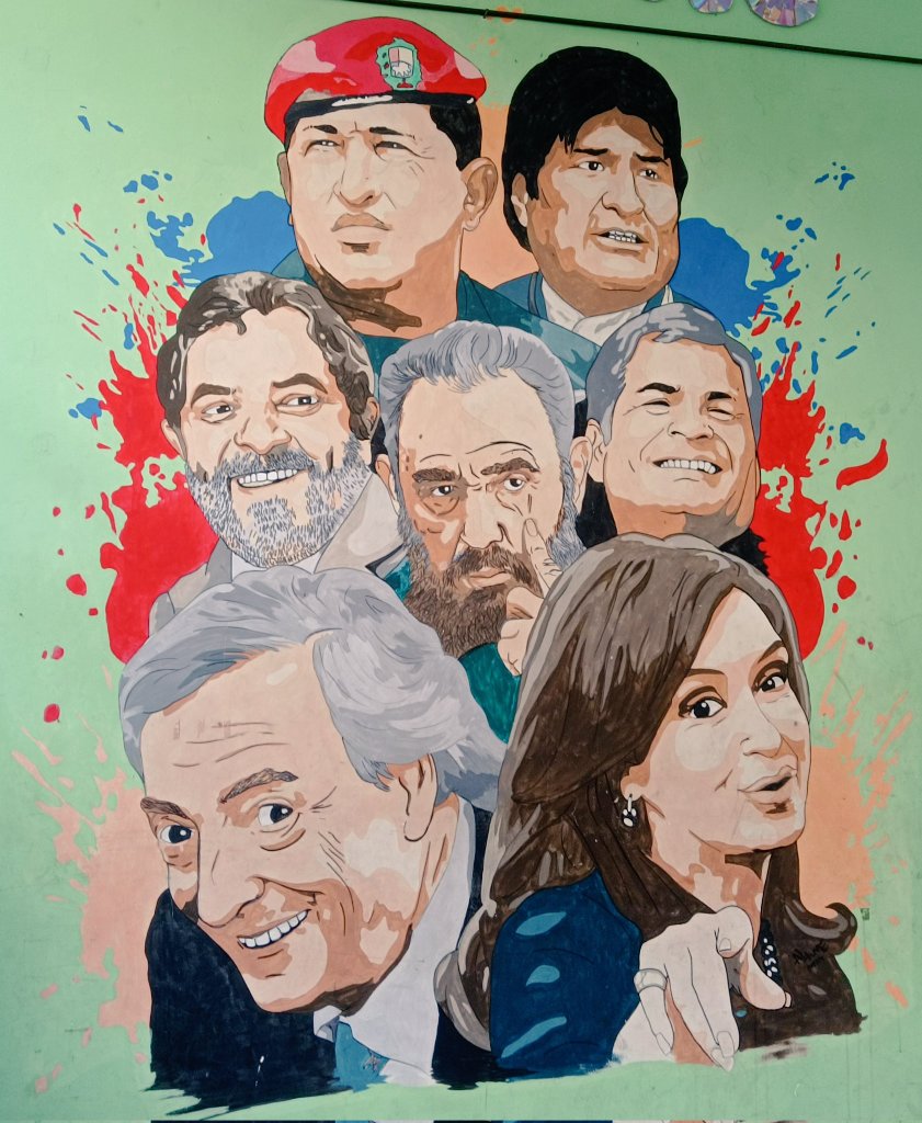 davideduardocy's tweet photo. Pregunta seria😵‍💫 para todos mis  #burregos #correistas 🐑🐏 del Ecuador 🇪🇨. 
¿Que personaje de la gráfica, es el más corrupto🫣? Gracias 🤝🏻

Viva TRUMP, viva BUKELE, viva MILEI, viva LA LIBERTAD🗽¡¡¡

Me ayudan con su like 😅 si no es mucho la molestia 🫣.
#DECY https://t.co/Pwer5eOHsv
