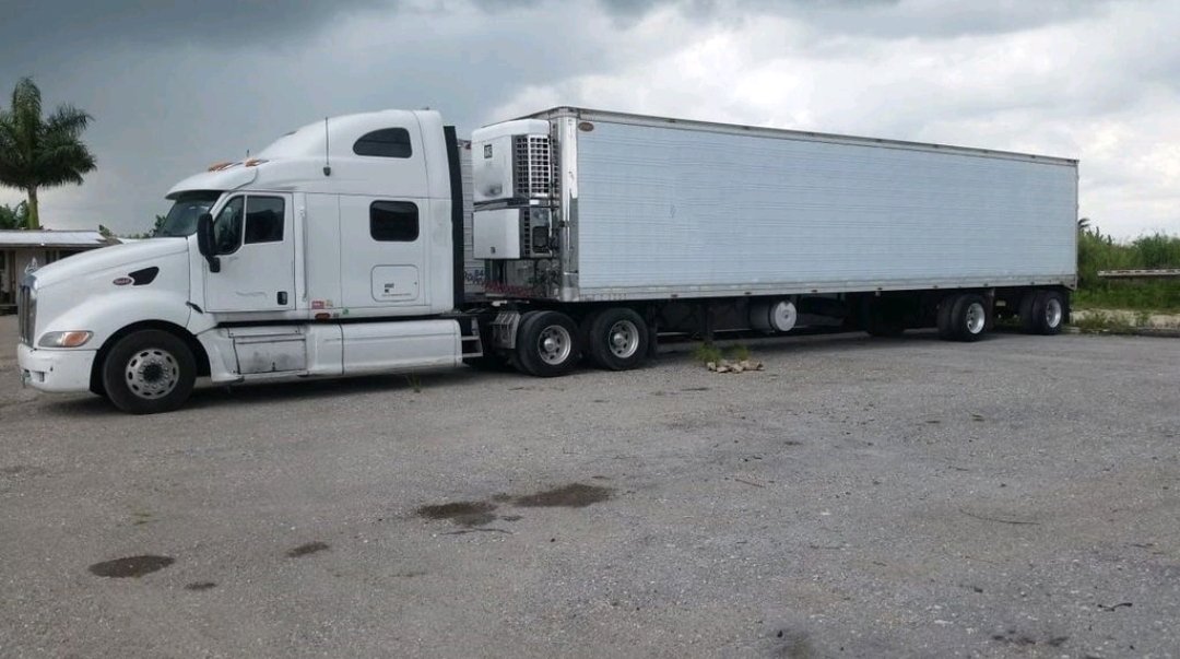 MissionCarShipr's tweet photo. Otr Dispatching Services. All trailers. Cargo vans, box-truck, dry vans, refrigerated vans, stepdecks, lowboy.  Call or text 754-222-1546. https://t.co/E60VRLZIyb