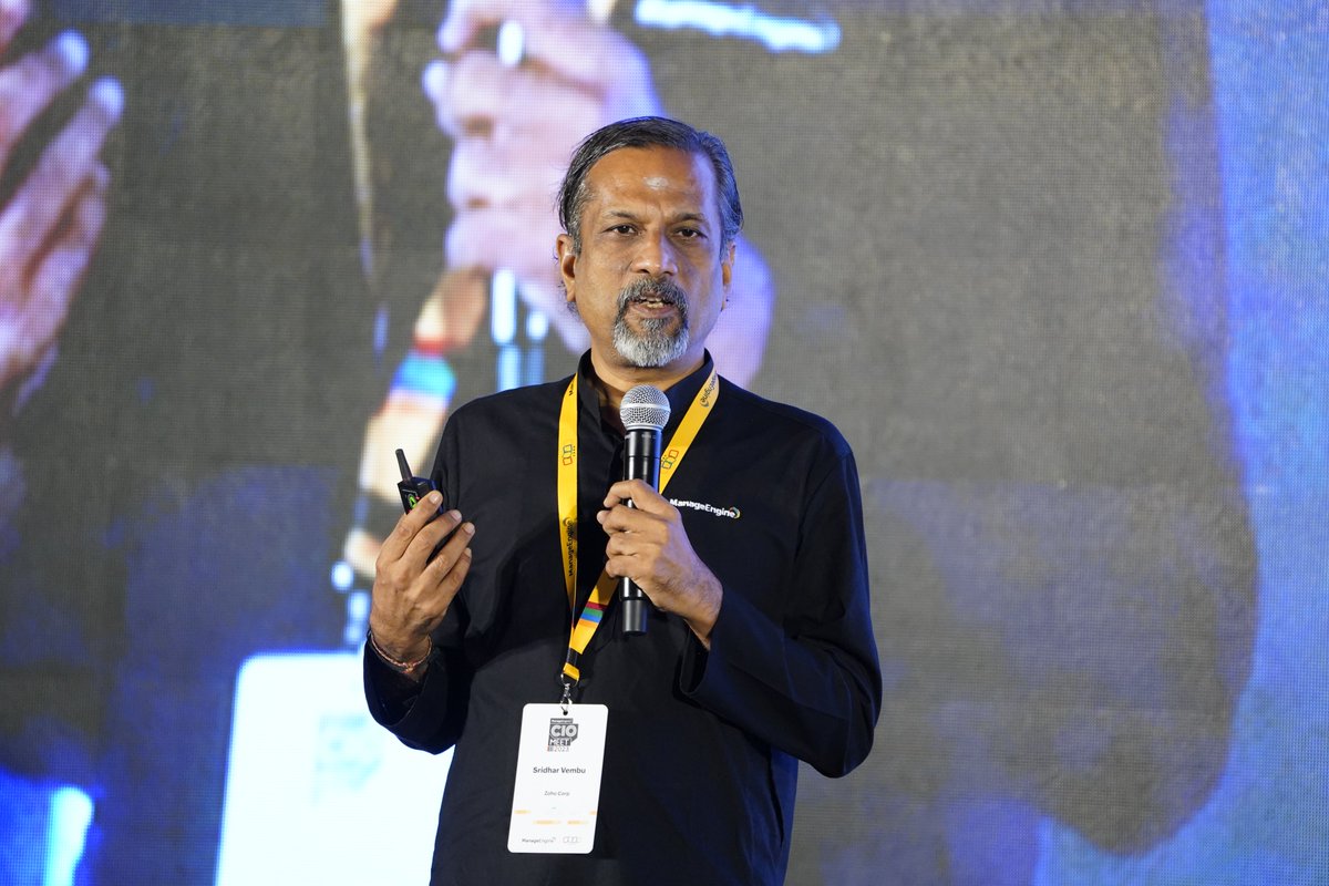 Madmazestudios's tweet photo. An encounter with brilliance! ✨🤝
Our events team had the honor of crossing paths with the visionary, Mr. #SridharVembu of #Zoho – the Father of #SaaS. 🔥
#mmcrew #madmazeevents #InnovateExecuteElevate https://t.co/NqLW1iqg8s