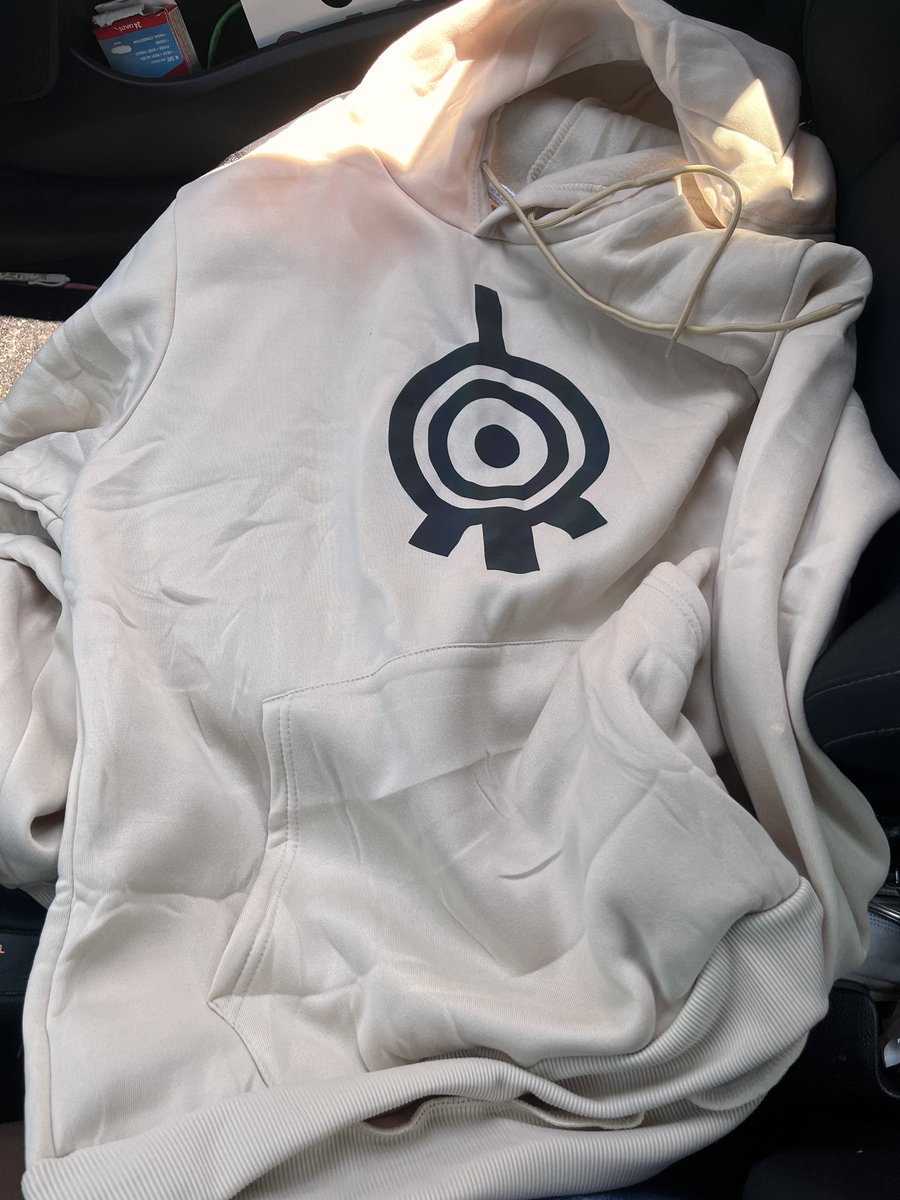 YourFavLoafiee's tweet photo. Happy 20th anniversary #CodeLyoko here’s some code lyoko hoodies I made that are glow in the dark or reflective!!! #XANA #CodeLyoko20 #virtualworld https://t.co/d96xV2ID8j
