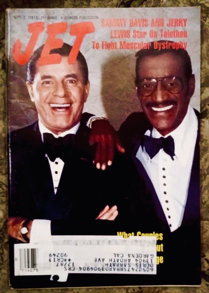 LUGOSI's tweet photo. @scottmarks TIMP!!!!!!! #jerrylewis #MDATelethon https://t.co/Zl0gFml5he