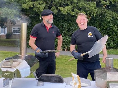 oratoryschool's tweet photo. Brilliant to host our new pupils and their families in the glorious sunshine yesterday afternoon for a welcome BBQ and presentations from the Head and key members of staff. Welcome to #TheOratoryFamily! 
#CoradCor 💛🖤 https://t.co/aZos8XyEa5