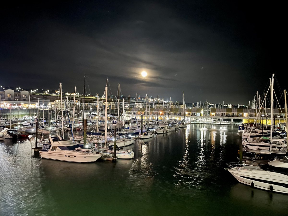 hellospacething's tweet image. Wangled an upgrade.
Tell me that’s not the best view in Brighton! 😍⛵️

@MalmaisonHotels #Malmaison #Brighton #BrightonMarina @BrightonMarina