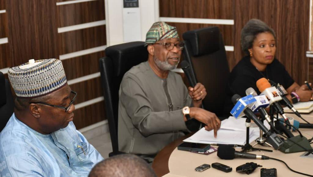 I unfolded our agenda for the transformation of the Solid Minerals sector for international competitiveness and domestic prosperity at a recent press briefing.

#SolidMineralsRoadmap