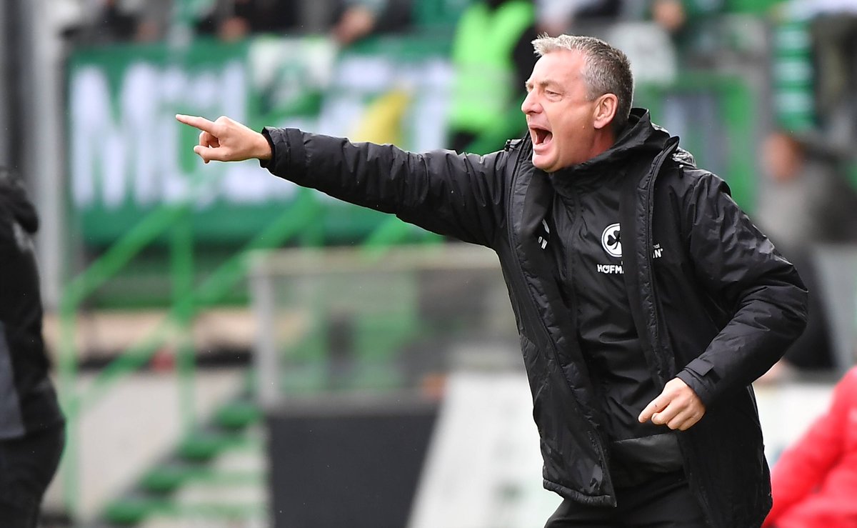 Aus Fürth: Rainer Widmayer wechselt in die VfL-Akademie. Herzlich willkommen! 🐺🤝

ℹ️➡️ vfl.ink/QhK8V

#VfLWolfsburg