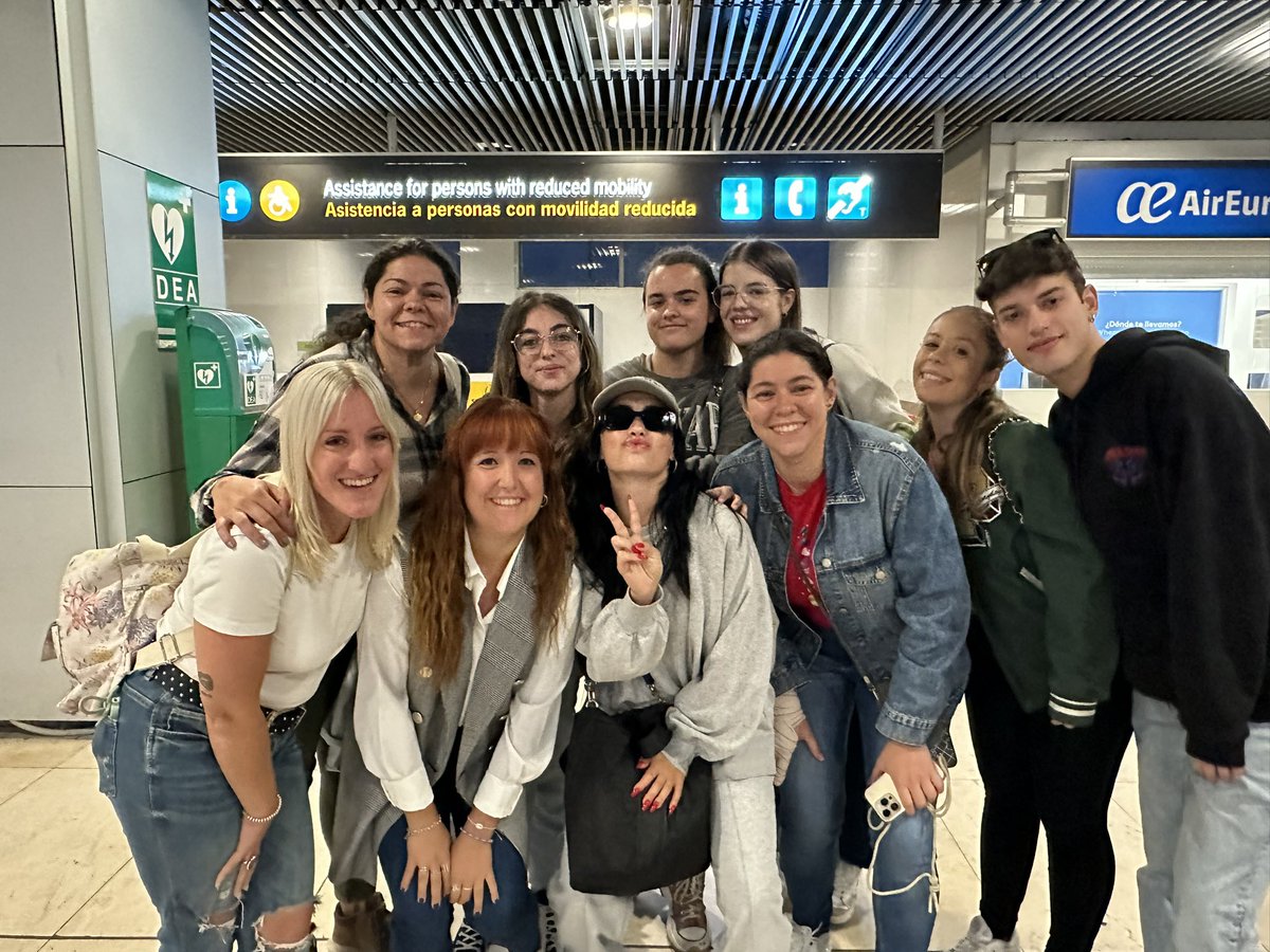 Ｌａｌｉ Ｏｆｉｃｉａｌ Ｓｐａｉｎ ❤️‍🔥 tweet media