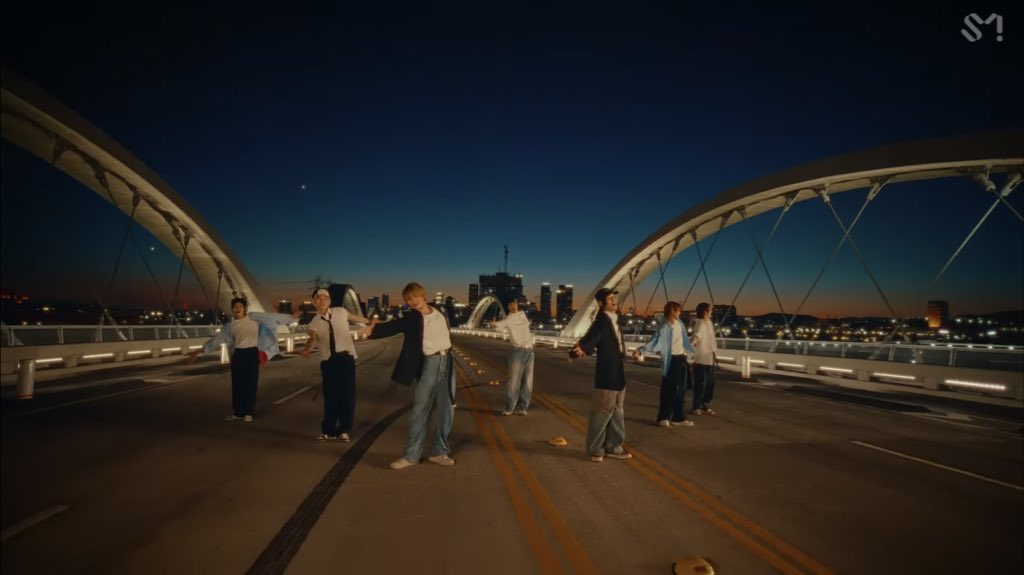 PopBase's tweet image. RIIZE drops the music video to ‘Get A Guitar.’

Watch: youtu.be/iUw3LPM7OBU?si…