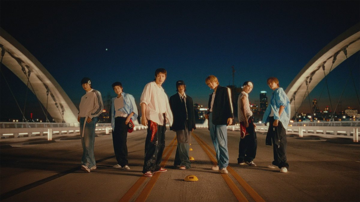 RIIZEchartsdata's tweet image. .@RIIZE_official 'Get A Guitar' MV has surpassed 100,000 views on YouTube.

#RIIZE #라이즈 #GetAGuitar #RIIZE_DEBUT #RIIZECHARTS