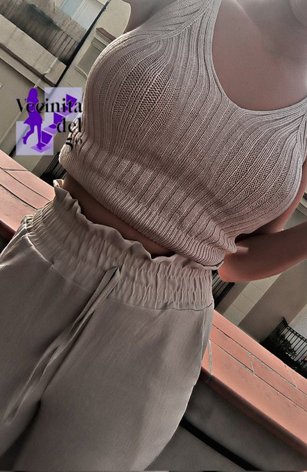 La visita express de la vecinita en Barcelona ,(visto y no visto) Ya a  casa 😁😁 https://t.co/xaFeLfl