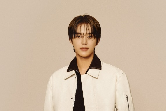marieclairekr's tweet photo. #NCT #정우 가 #토즈 의 한국 첫 남성 #앰버서더 로 발탁되었습니다.🤎🧡
👉https://t.co/b8HBLxHR69 https://t.co/1ap0F5lRXI