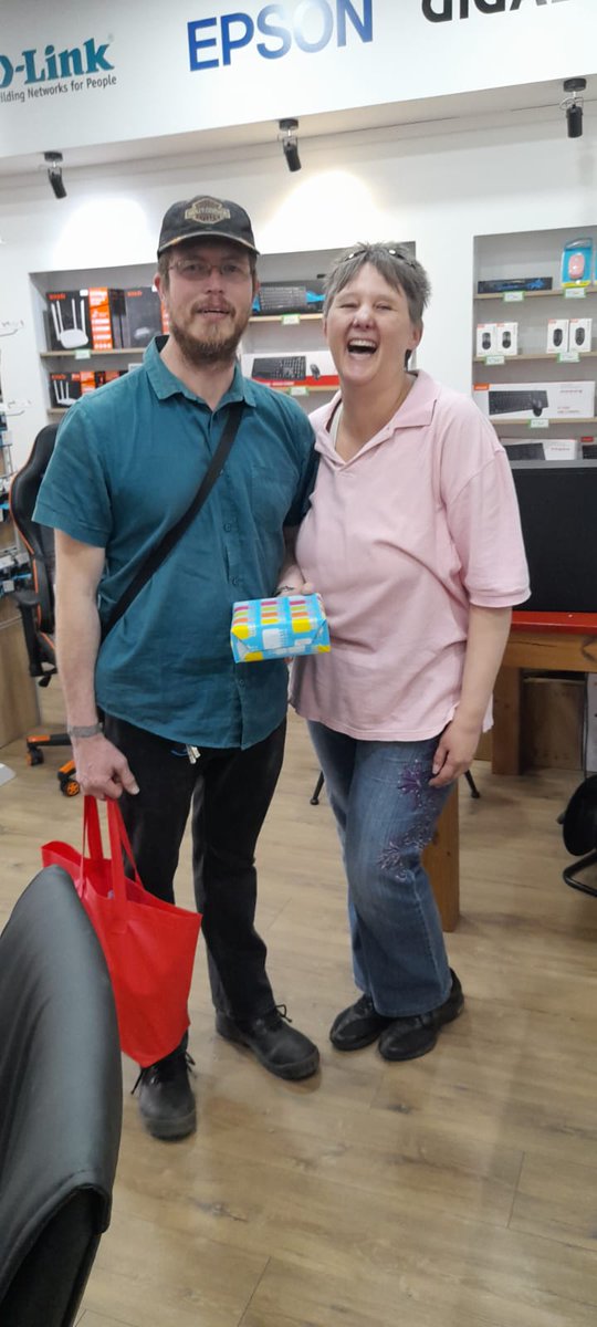 PrellerIt's tweet image. Congratulations to all our POP a Balloon and Raffle winners !
If you missed us in AUGUST  don't worry In Celebration of Spring we have decided to extend our Balloon Pop !
Simply Spend 200 rand or more POP a Balloon and you could win !